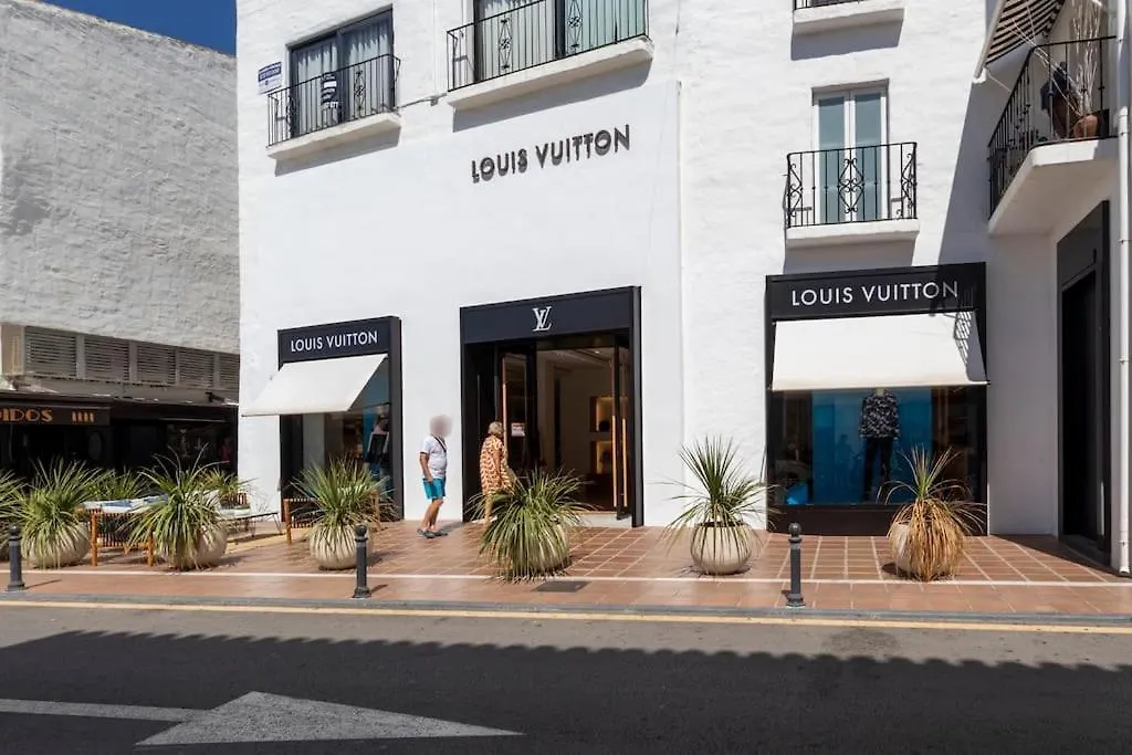 Luxurious Apartment In The Heart Of Puerto Banus Μαρμπέλλα 0*,